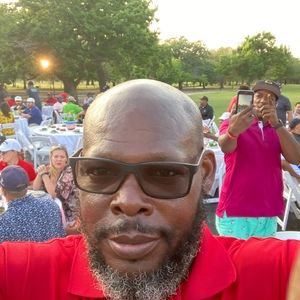 Meet your Posher, Posh